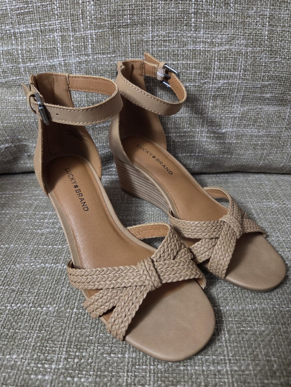 Lucky Brand Jaqulin Braided Wedge Sandals Tan Beige Womens Size 6.5 M / 37 NEW W